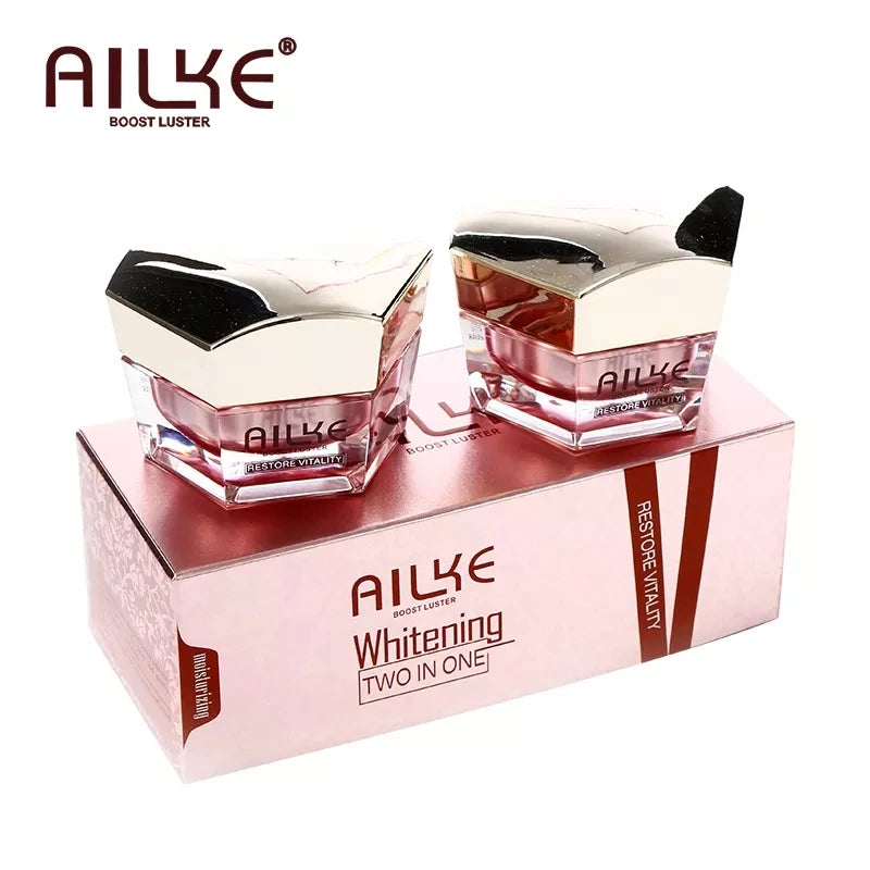Lightening Anti-Wrinkle Face Cream, with Collagen, Hyaluronic Acid, Whitening Skin Care Women Facial Moisturizer Set
