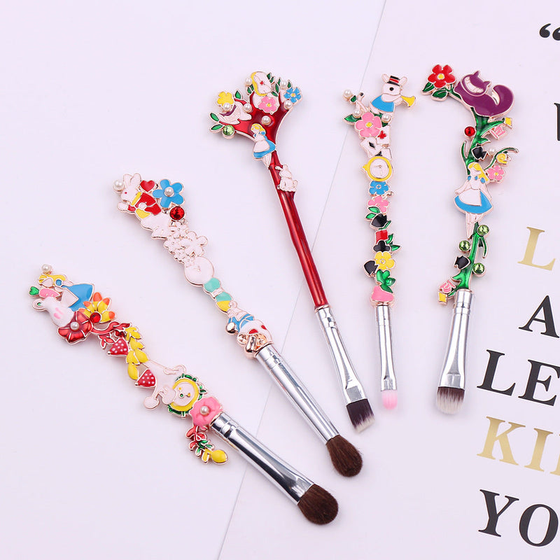 5 pcs Alice Makeup Brushes Design Horsehair Contouring Eyeshadow Brush Eyebrow Brush Lip Brush Beauty Tool