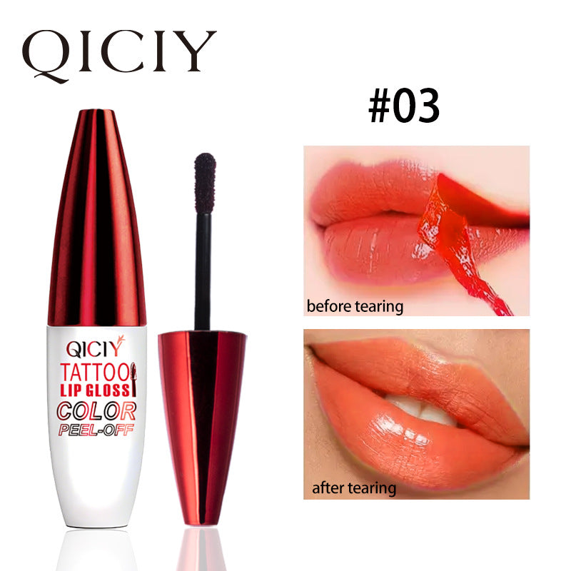 4-color tear off lip gloss is easy to color, moisturizes and lasts for a long time without sticking to the cup tear off lip gloss