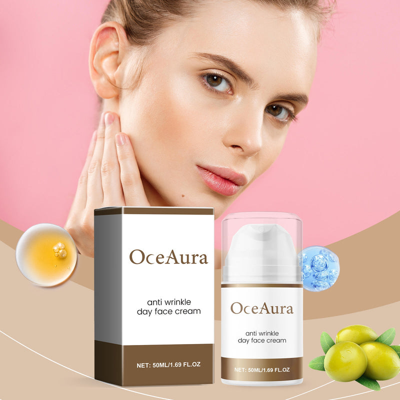 Collagen Cream Moisturizes And Nourishes Facial Skin With A Natural Glossy, Delicate And Tender Skin Cream